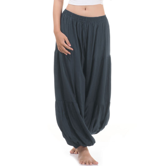 Close-up of a gray women Thai harem yoga pants